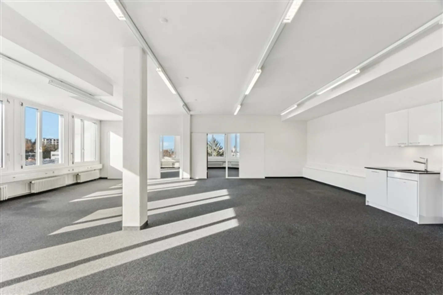 Zentrale Bürofläche in Kloten - Foto 5 von 11