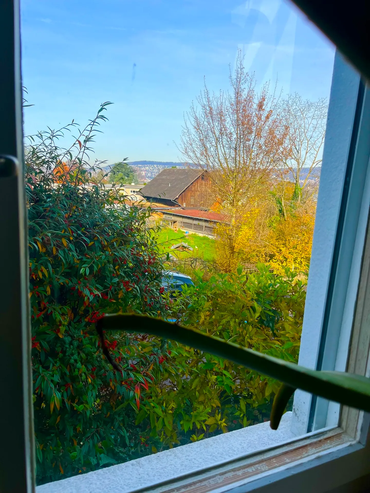 Geräumiges Familienhaus mit Garten - Foto 4 von 10