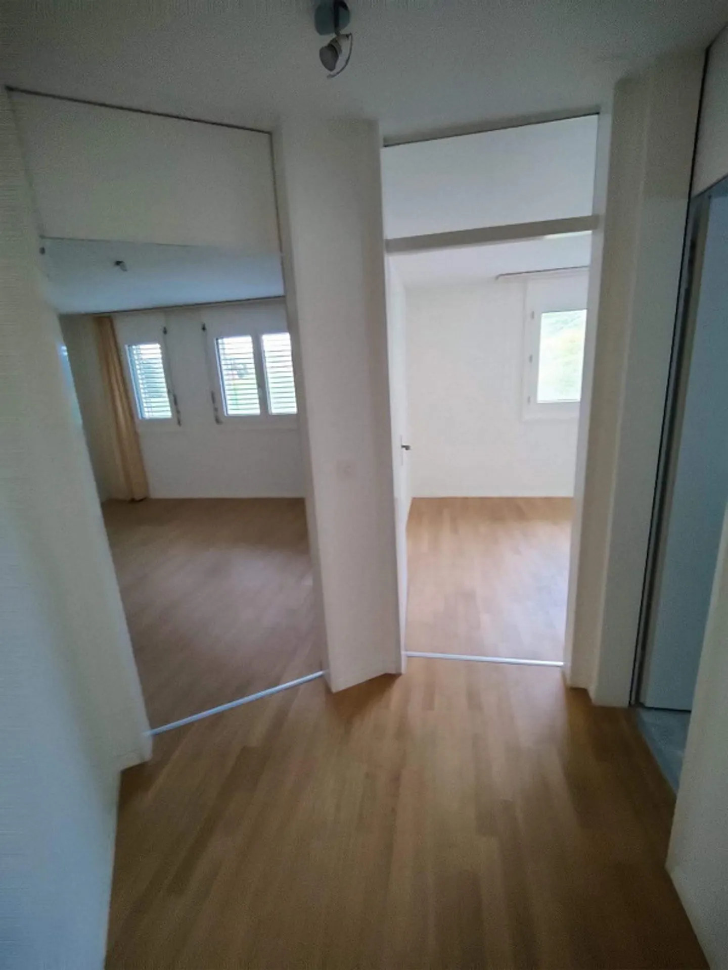 Beautiful 4-room penthouse / 40m2 terrace / separate balcony / 2 parking spaces - Photo 3 of 20