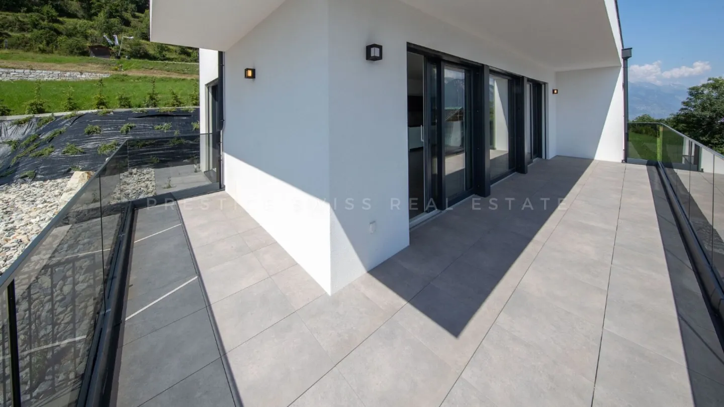 Villa Saphir: Elegance and comfort in the heart of an enchanting setting - Photo 11 of 23