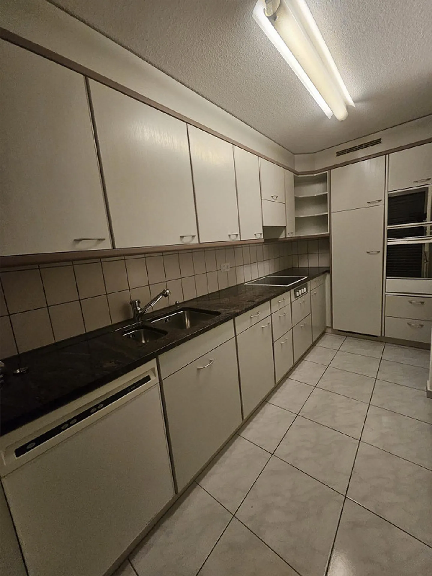 Beautiful 4-room penthouse / 40m2 terrace / separate balcony / 2 parking spaces - Photo 7 of 20