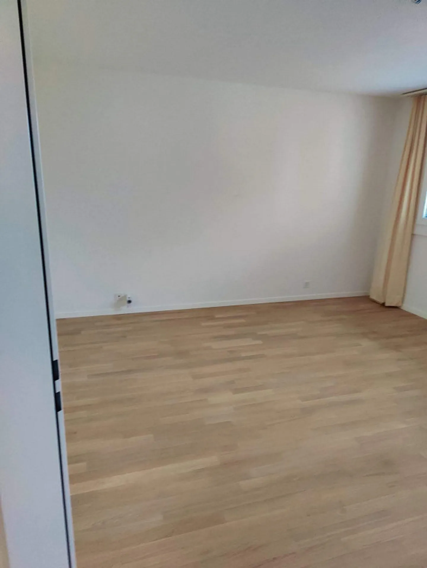 Beautiful 4-room penthouse / 40m2 terrace / separate balcony / 2 parking spaces - Photo 11 of 20