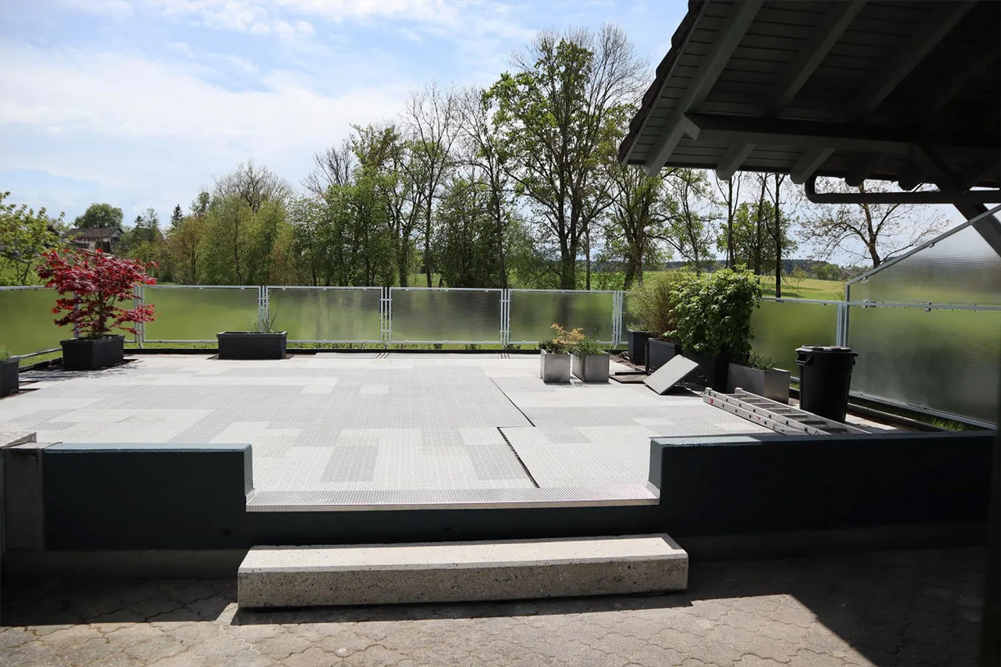 Sezione di casa di 4,5 stanze inclusa garage e sala hobby in affitto dal 1 giugno - Foto 1 di 8