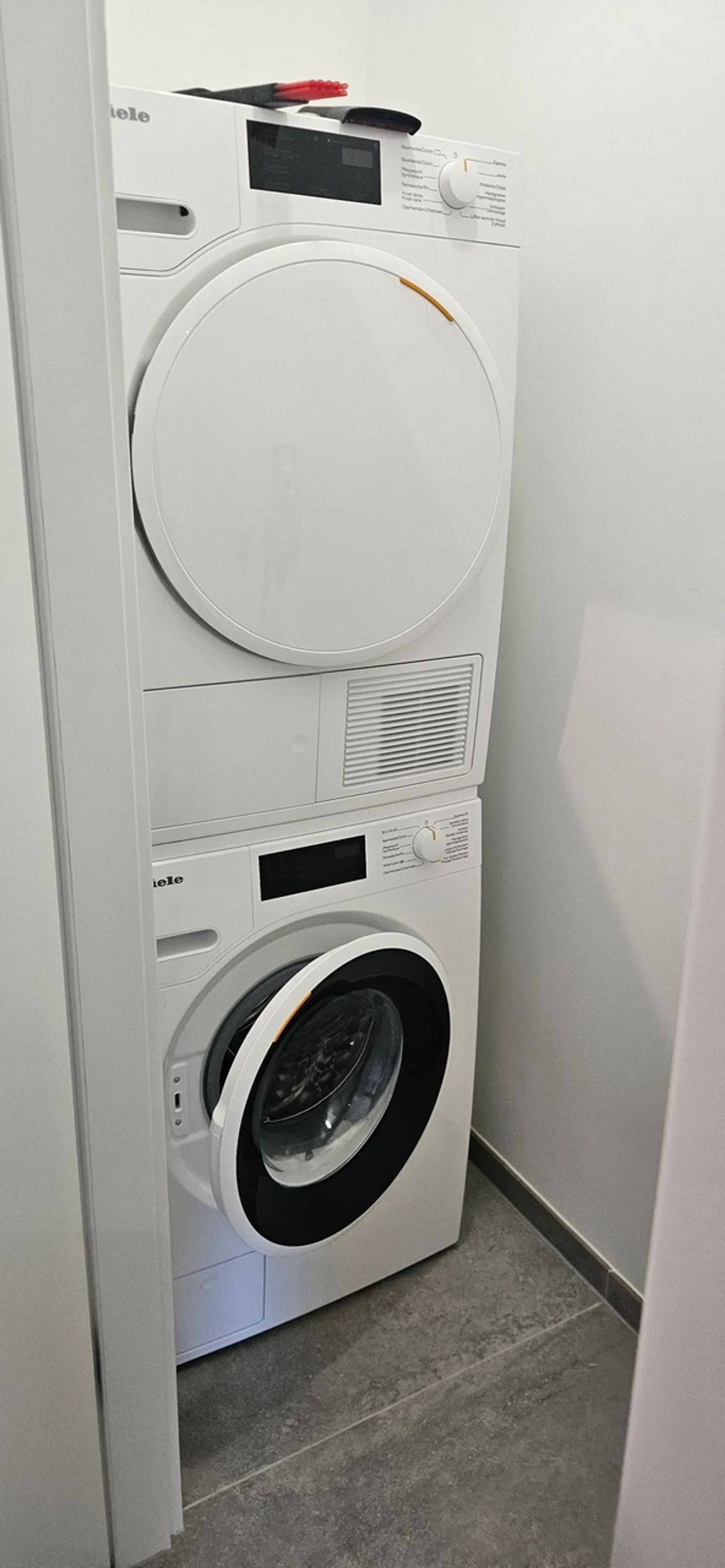 Appartamento moderno con giardino di 3 stanze - Foto 9 di 12