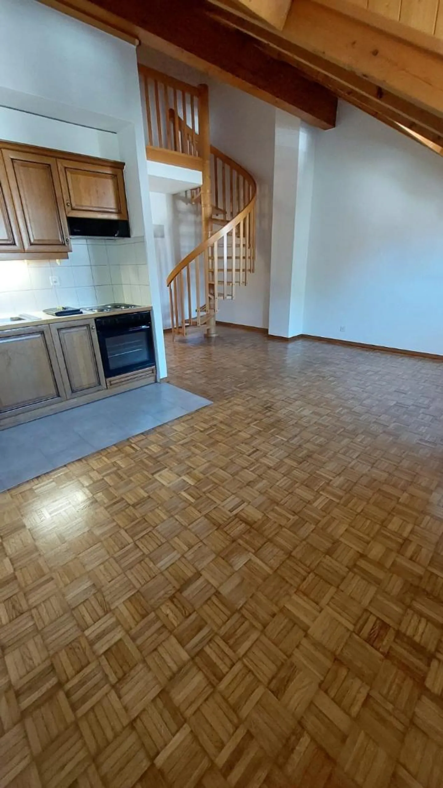 2-room apartment - Photo 2 of 6