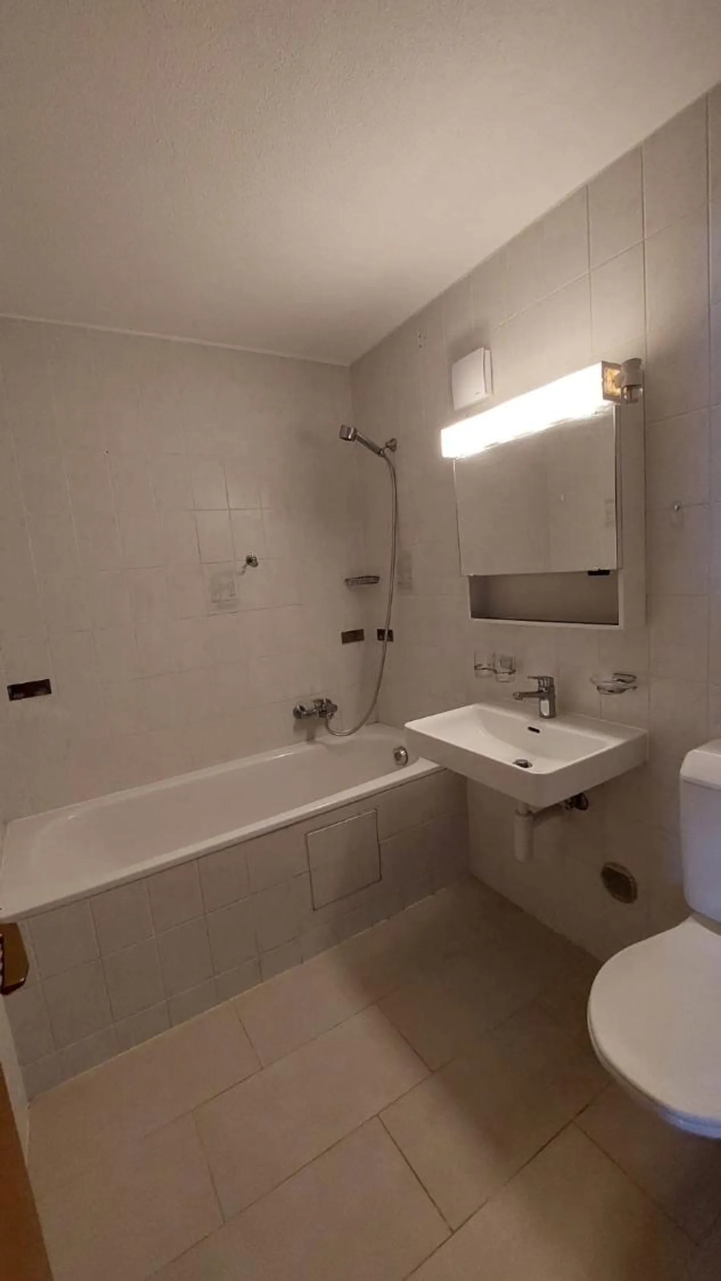 2-room apartment - Photo 6 of 6