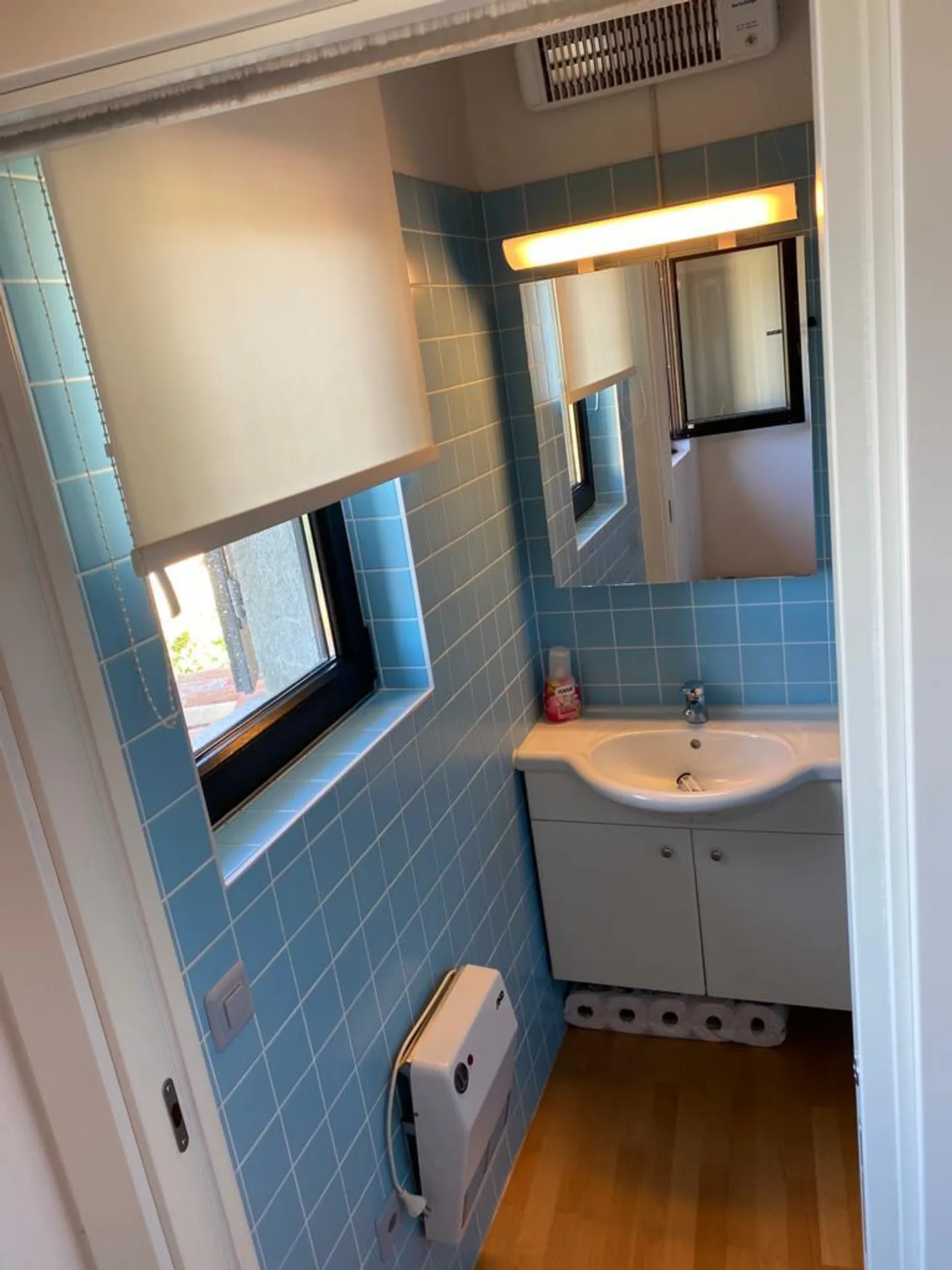 Maison individuelle avec meubles, véranda et jardin privé dans un emplacement calme et ensoleillé - Photo 11 sur 17