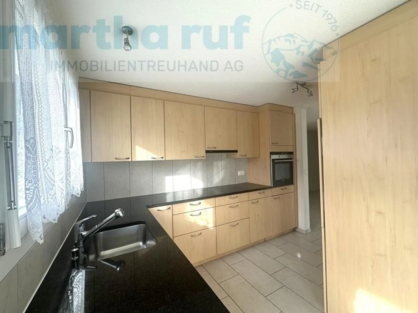 Appartamento attraente di 3,5 stanze sull'Aare con una vista panoramica mozzafiato delle montagne - Foto 5 di 17