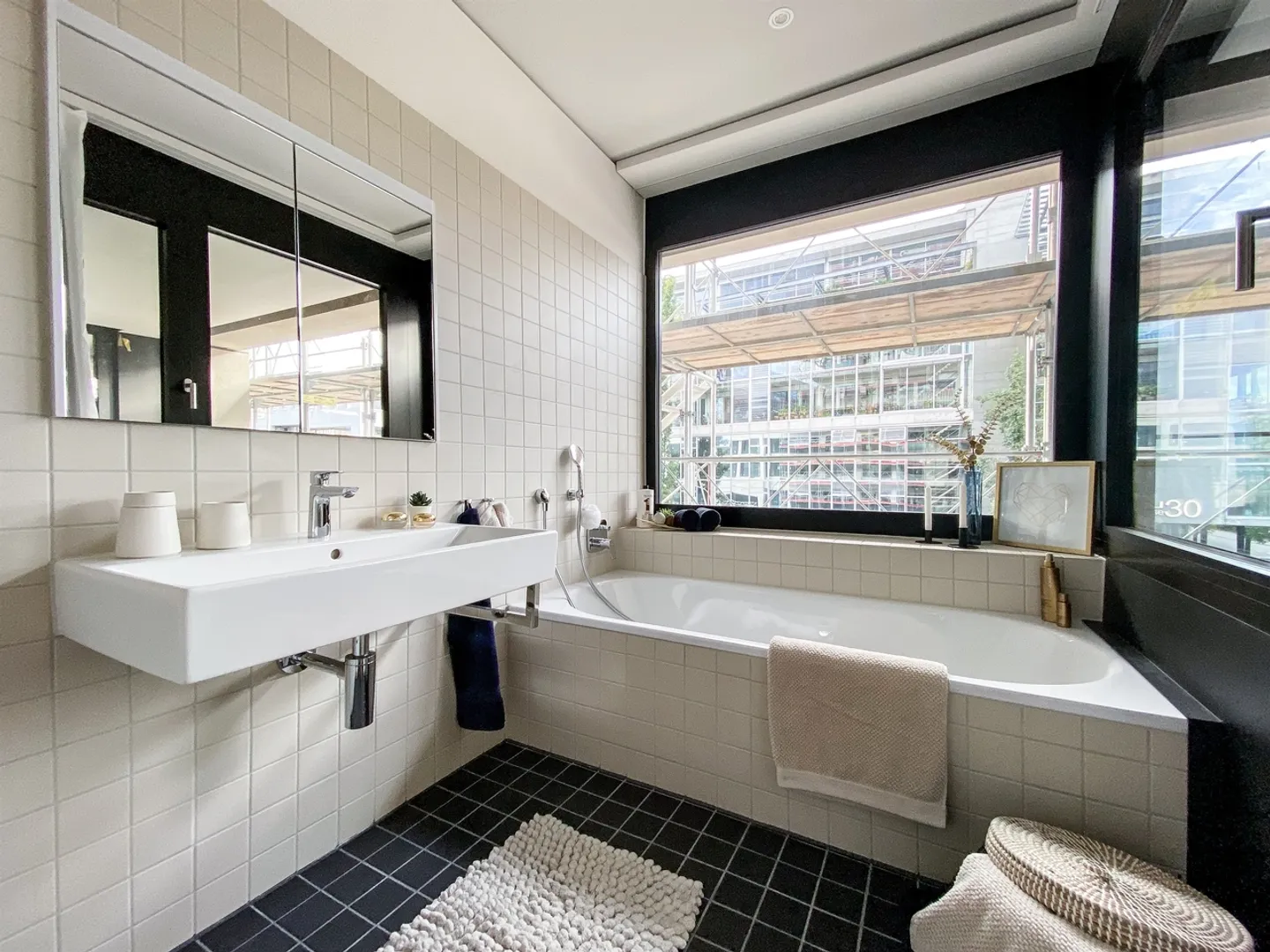 Appartement moderne dans un emplacement privilégié - Photo 6 sur 7