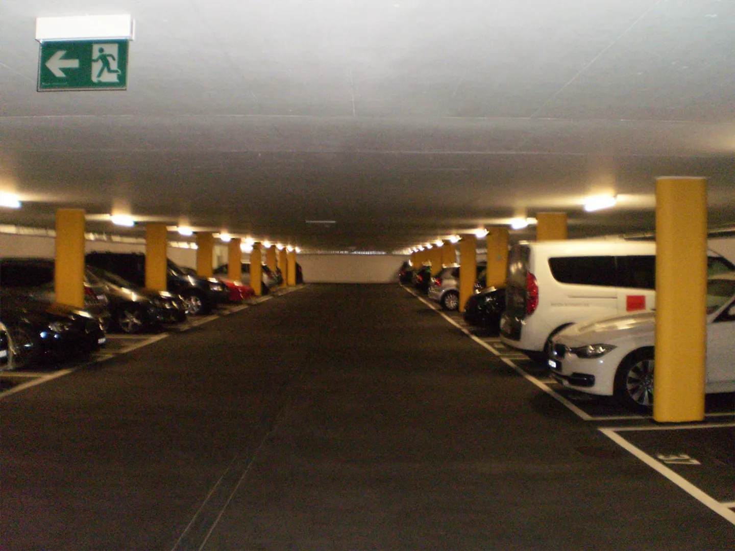 Posto auto sotterraneo più recente in affitto - Foto 6 di 7