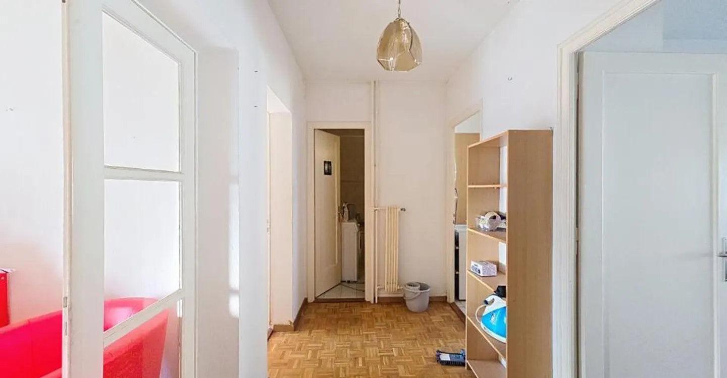 Schöne 3-Zimmer-Wohnung im 2. Stock - Foto 3 von 8