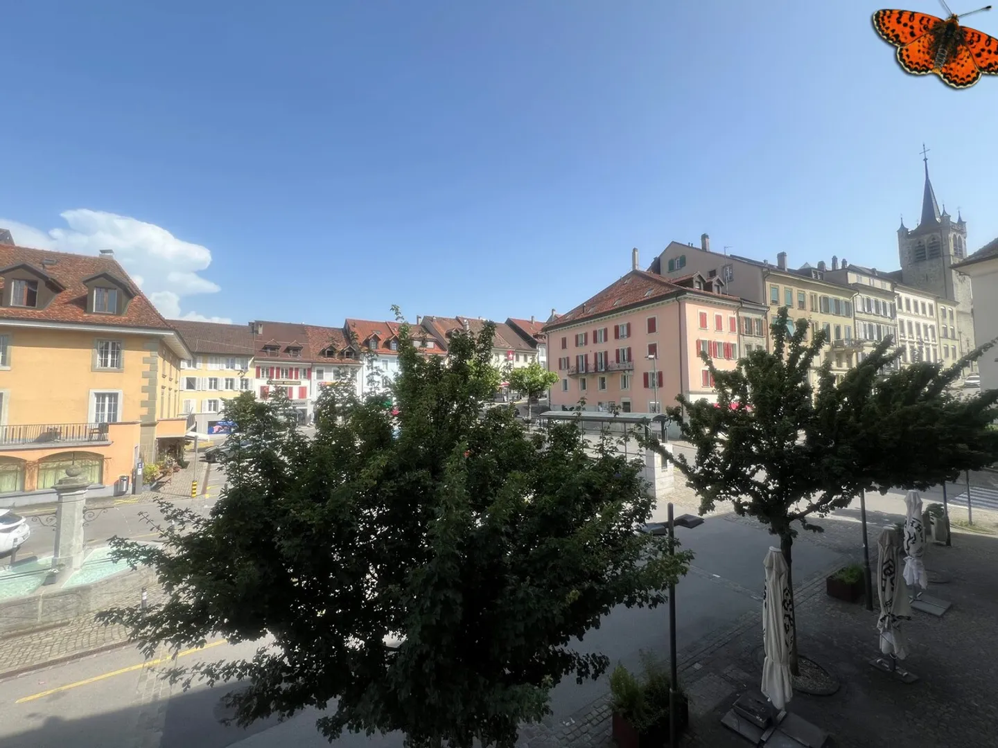 ROMONT - Charmante 3½-Zimmer-Wohnung im Stadtzentrum - Foto 2 von 13