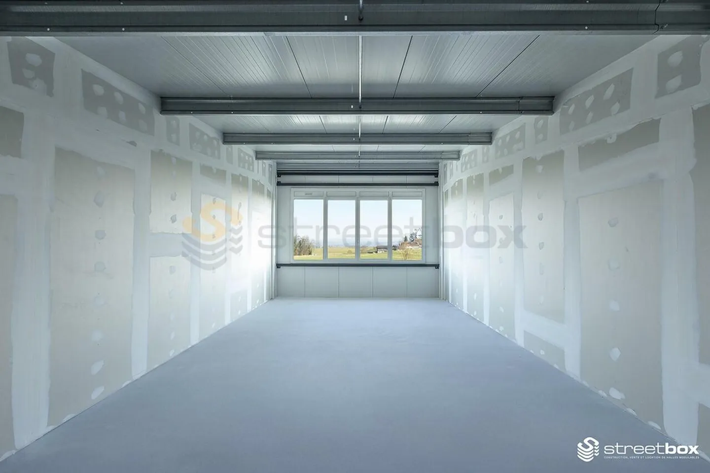 Streetbox von 115 m2 sehr gut gelegen! Box n2 - Foto 2 von 3