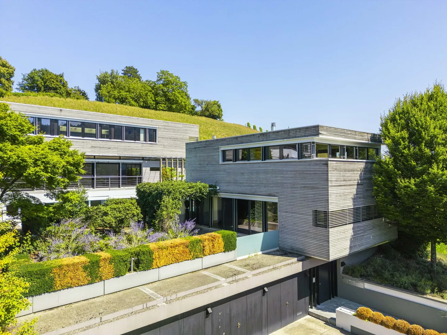 24-304 B - moderna casa residenziale di 6,5 stanze con piscina all'aperto - Foto 3 di 37