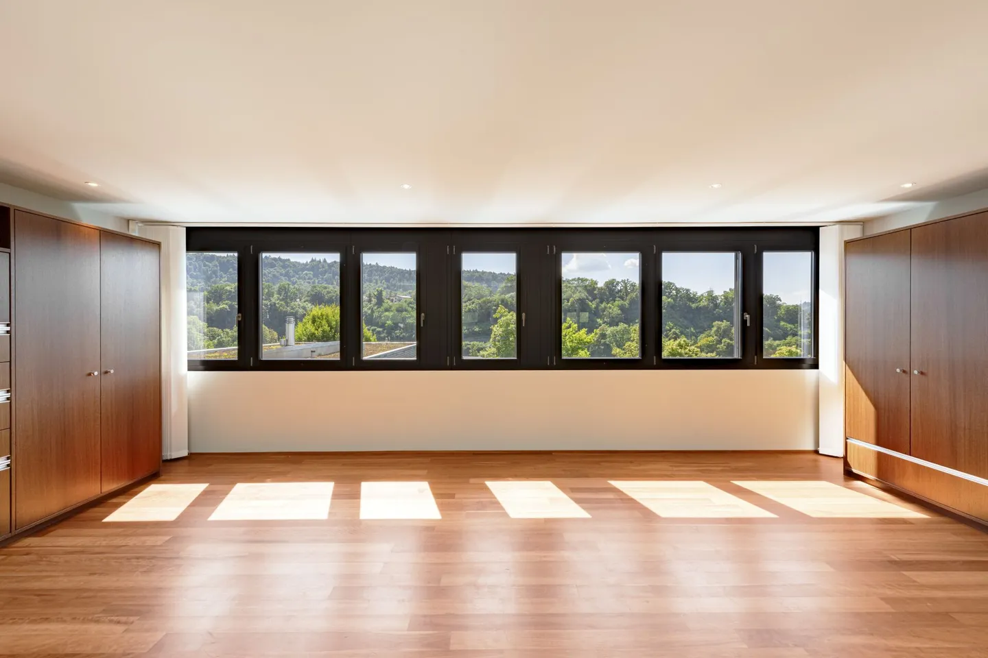 24-304 B - moderna casa residenziale di 6,5 stanze con piscina all'aperto - Foto 11 di 37