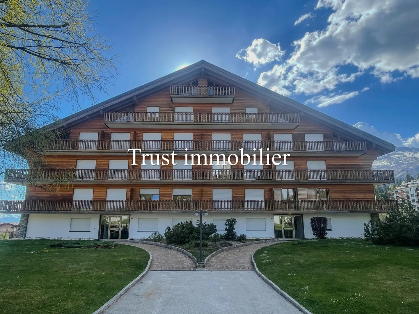 3000. Superbo appartamento moderno ristrutturato - Foto 2 di 15