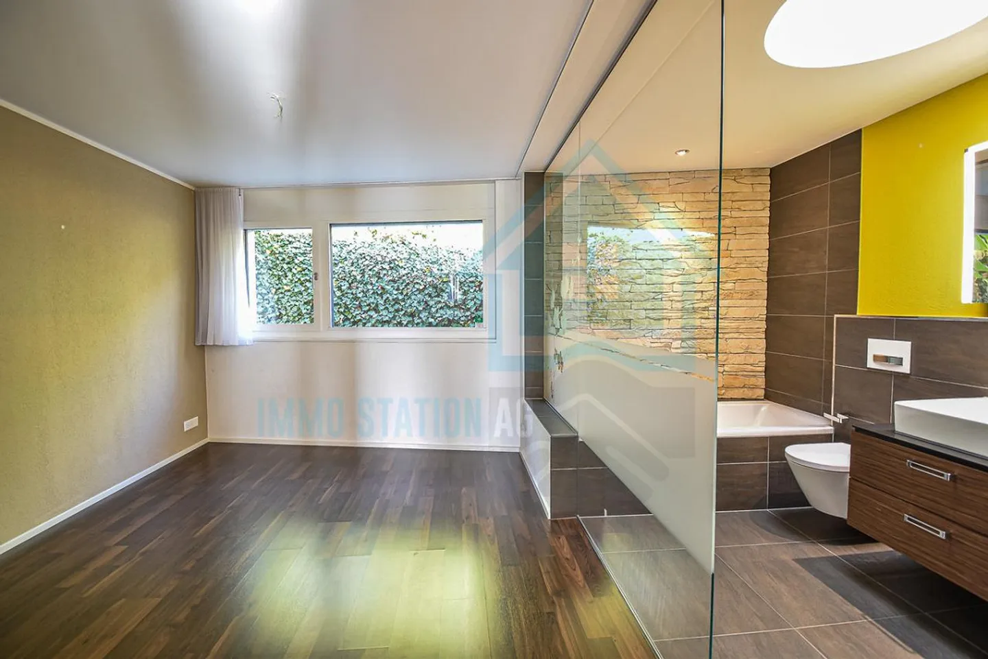 Exclusive terrace house above Aarau with unobstructed panoramic view - Photo 8 of 16