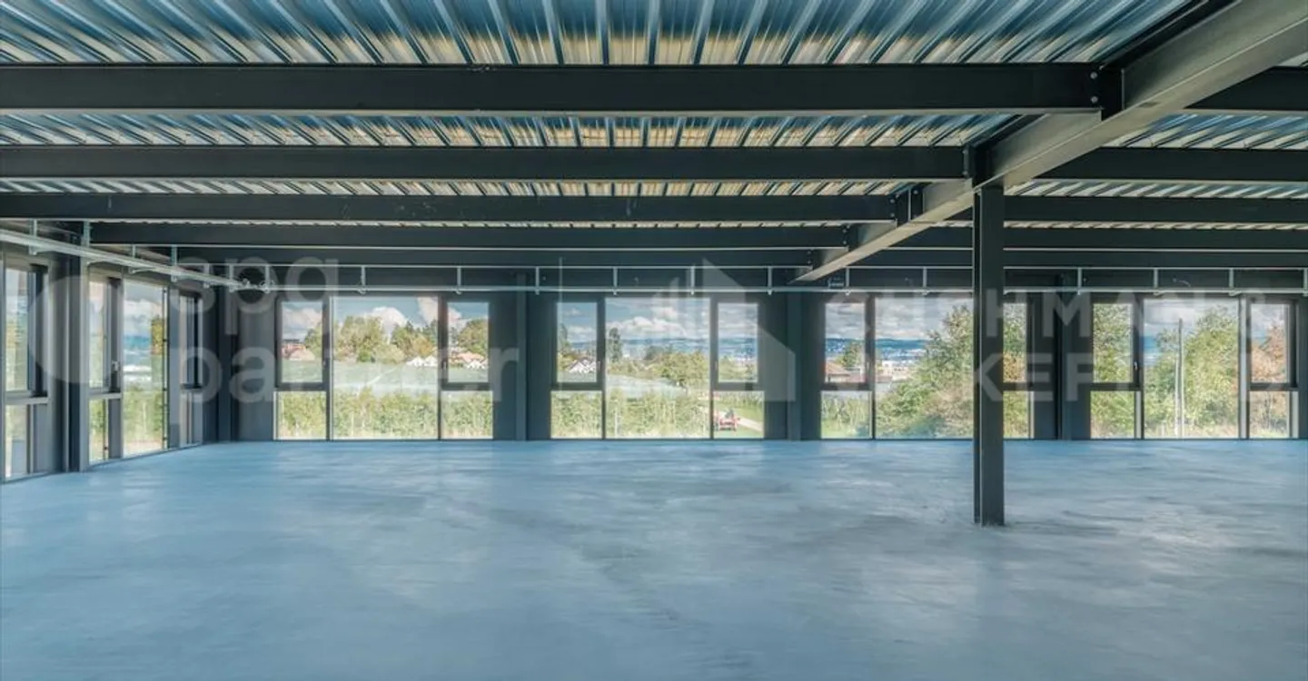 Edificio ad uso misto in affitto - Foto 4 di 10