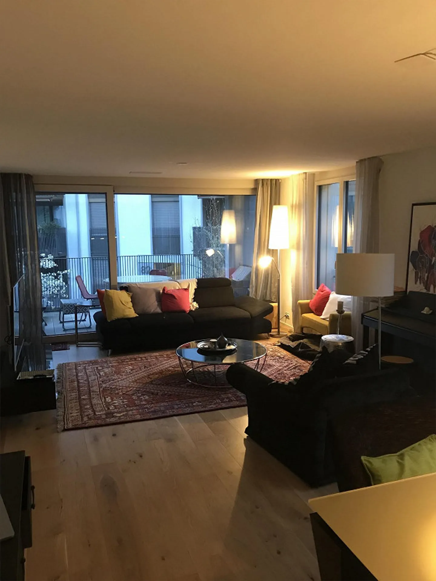 Appartamento moderno e affascinante di 2,5 stanze a Zurigo-Witikon - Foto 4 di 6