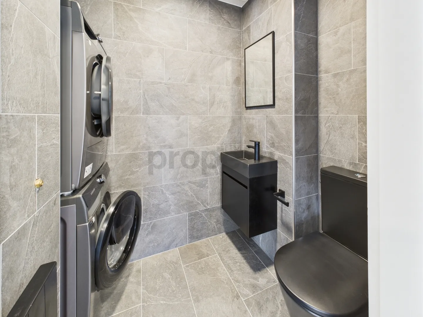 Appartement penthouse exclusif de 3 pièces avec vue à Wädenswil - Photo 8 sur 11