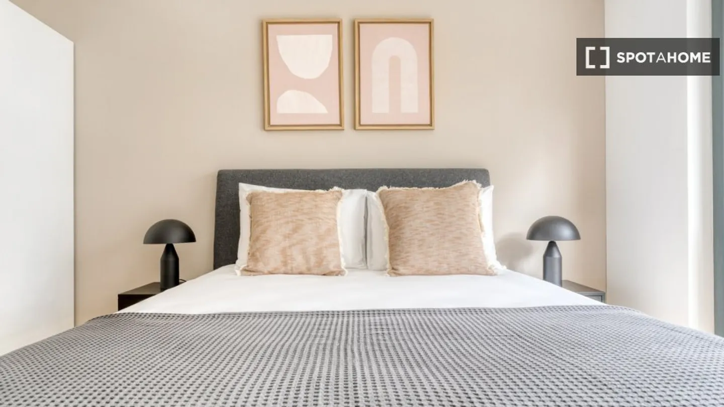 Découvrez, visitez et louez votre nouveau chez-vous en ligne en toute confiance. - Photo 16 sur 18