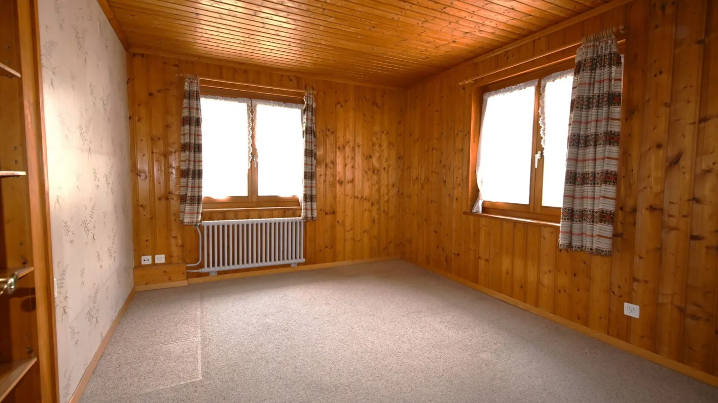Geräumiges freistehendes Haus - Foto 16 von 17
