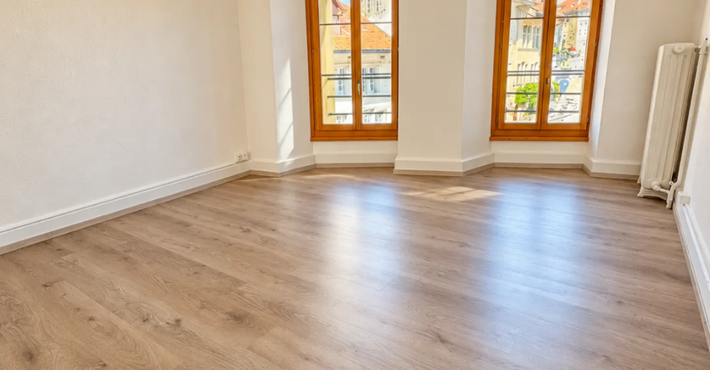 Investimento o residenza principale – 2,5 locali con vista sulla cattedrale nella Bassa Città - Foto 2 di 8