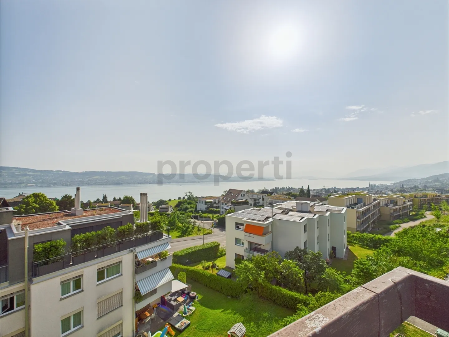 Appartement penthouse exclusif de 3 pièces avec vue à Wädenswil - Photo 10 sur 11