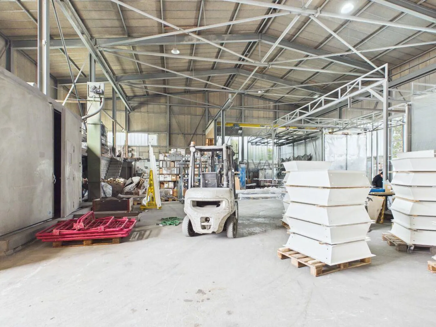 Capannone commerciale con area esterna - ideale per logistica e trasporti - Foto 6 di 12