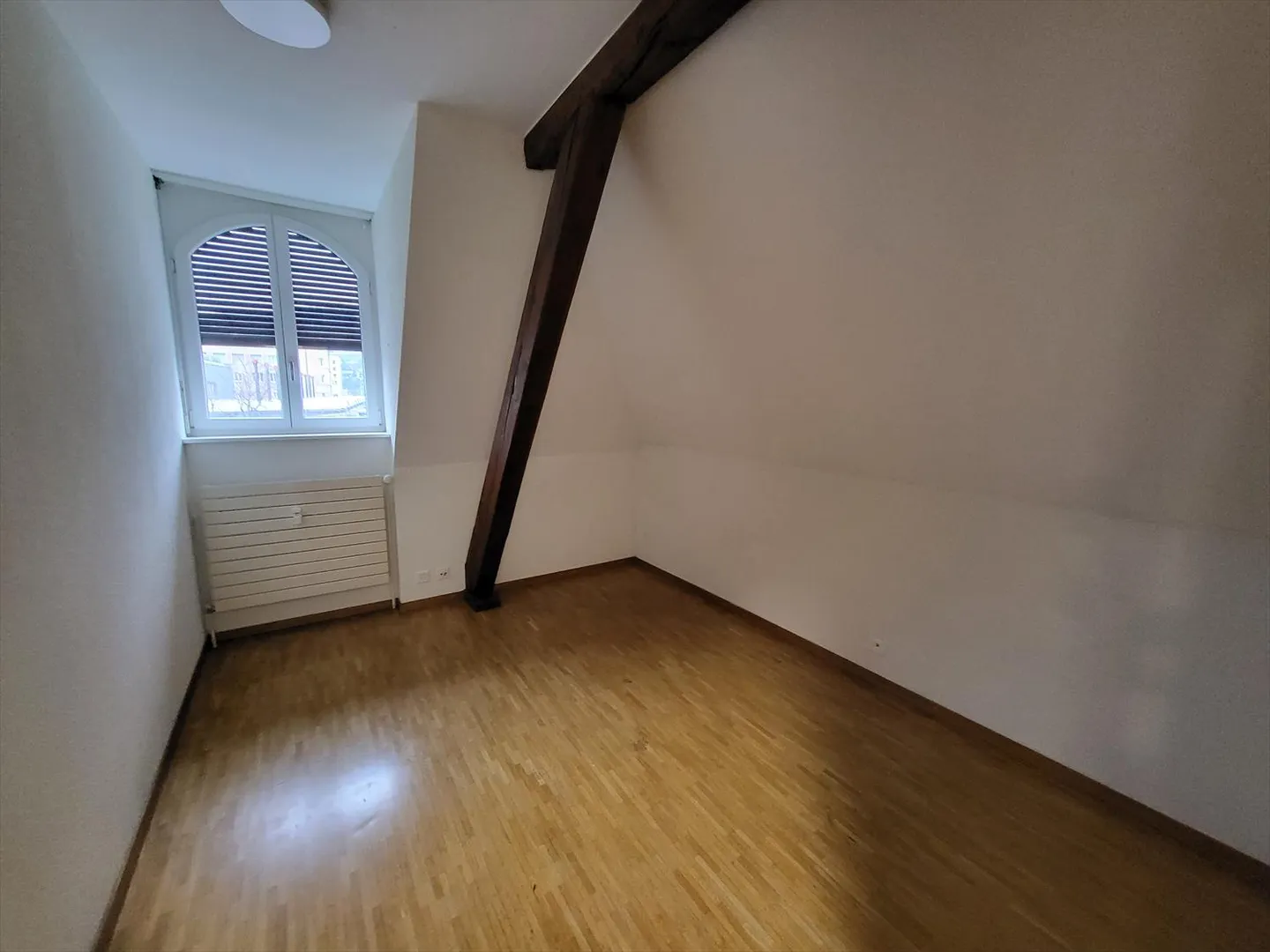 Chambre à louer au cour de Vevey - Photo 2 sur 2