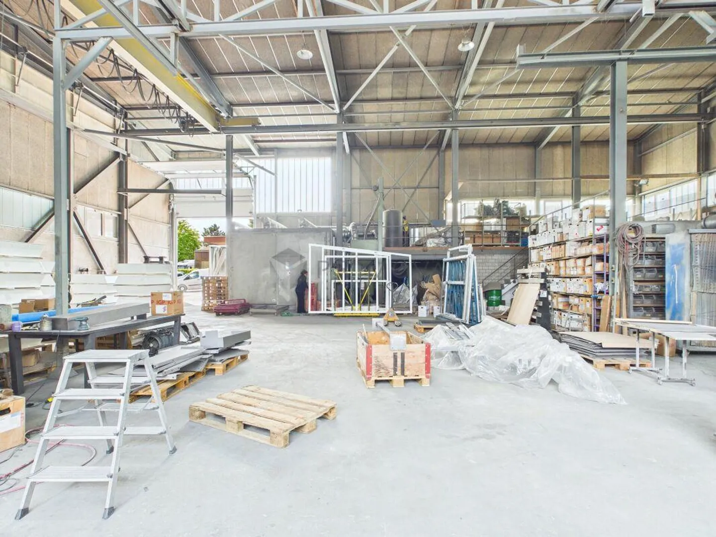Capannone commerciale con area esterna - ideale per logistica e trasporti - Foto 7 di 12