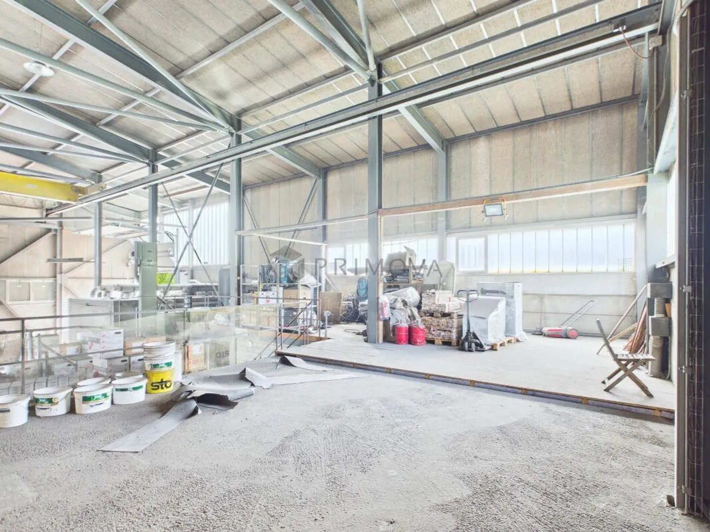 Capannone commerciale con area esterna - ideale per logistica e trasporti - Foto 8 di 12