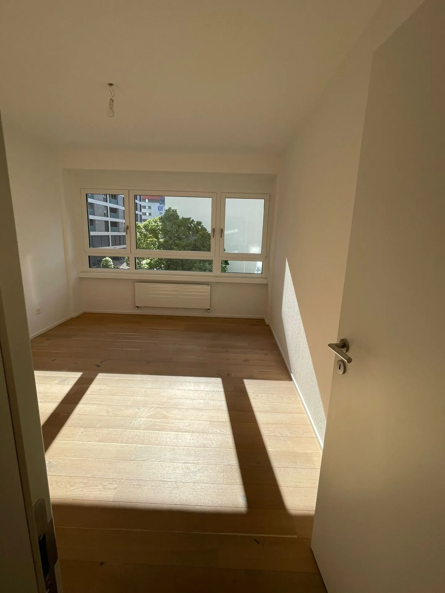 For rent 2-room apartment via Geretta 21, Paradiso - Photo 3 of 4