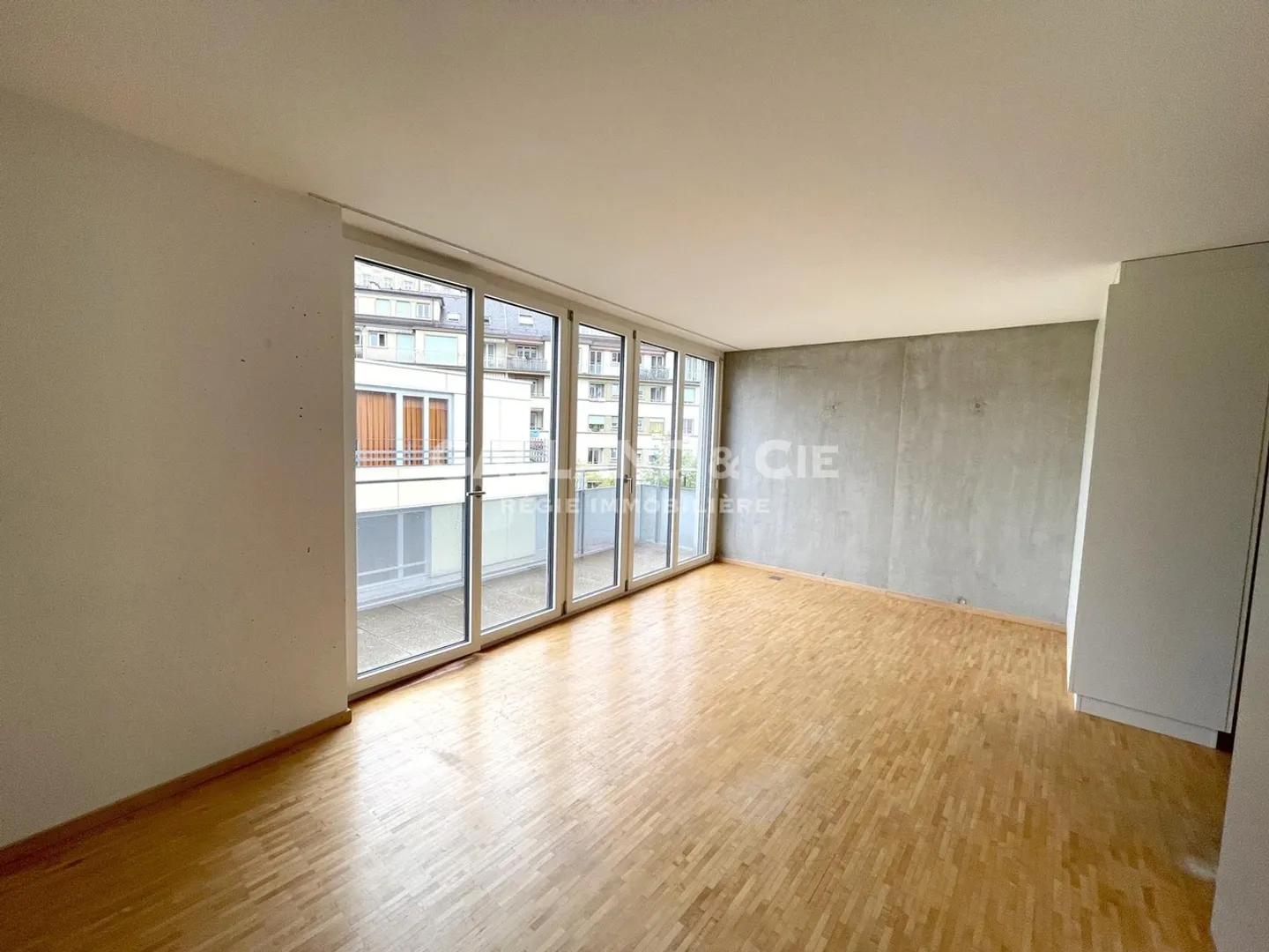 Studio for rent - Photo 7 of 7
