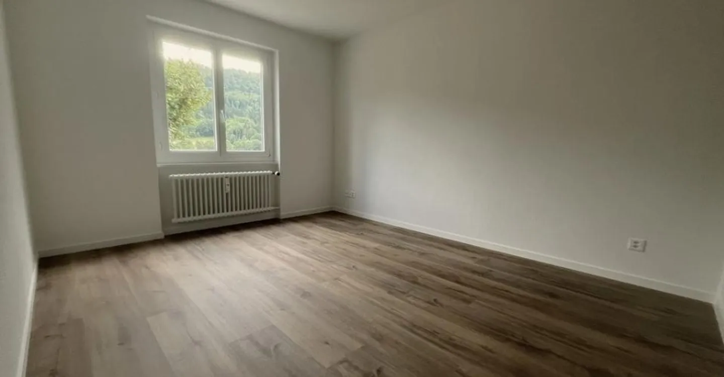 Appartement rénové au centre-ville - Photo 3 sur 6