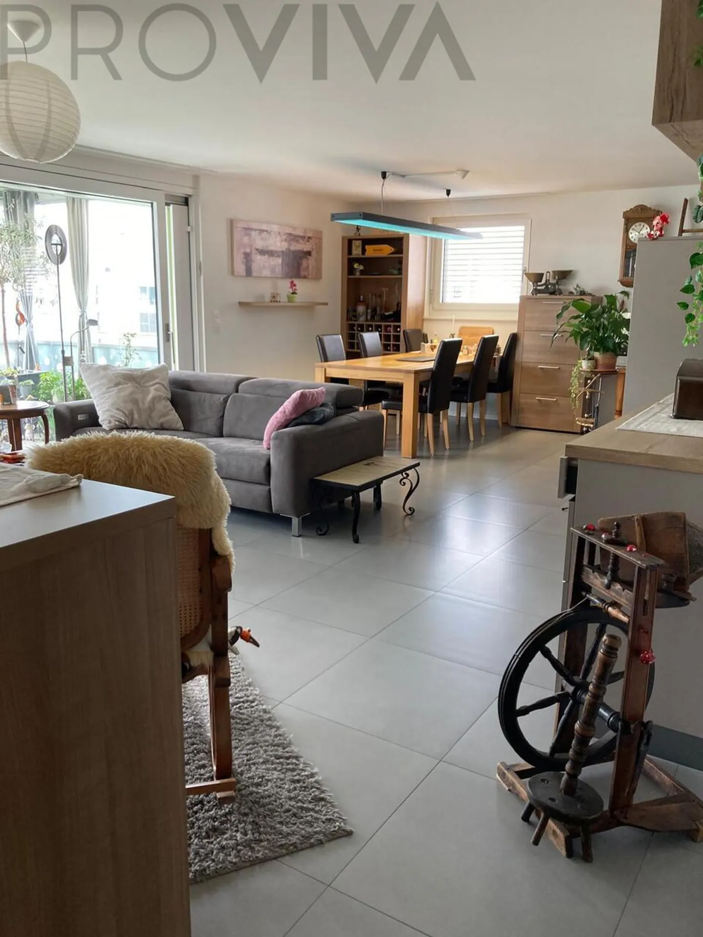 Bright 5.5-room apartment with winter garden & underground garage in Sierre - Photo 1 of 6