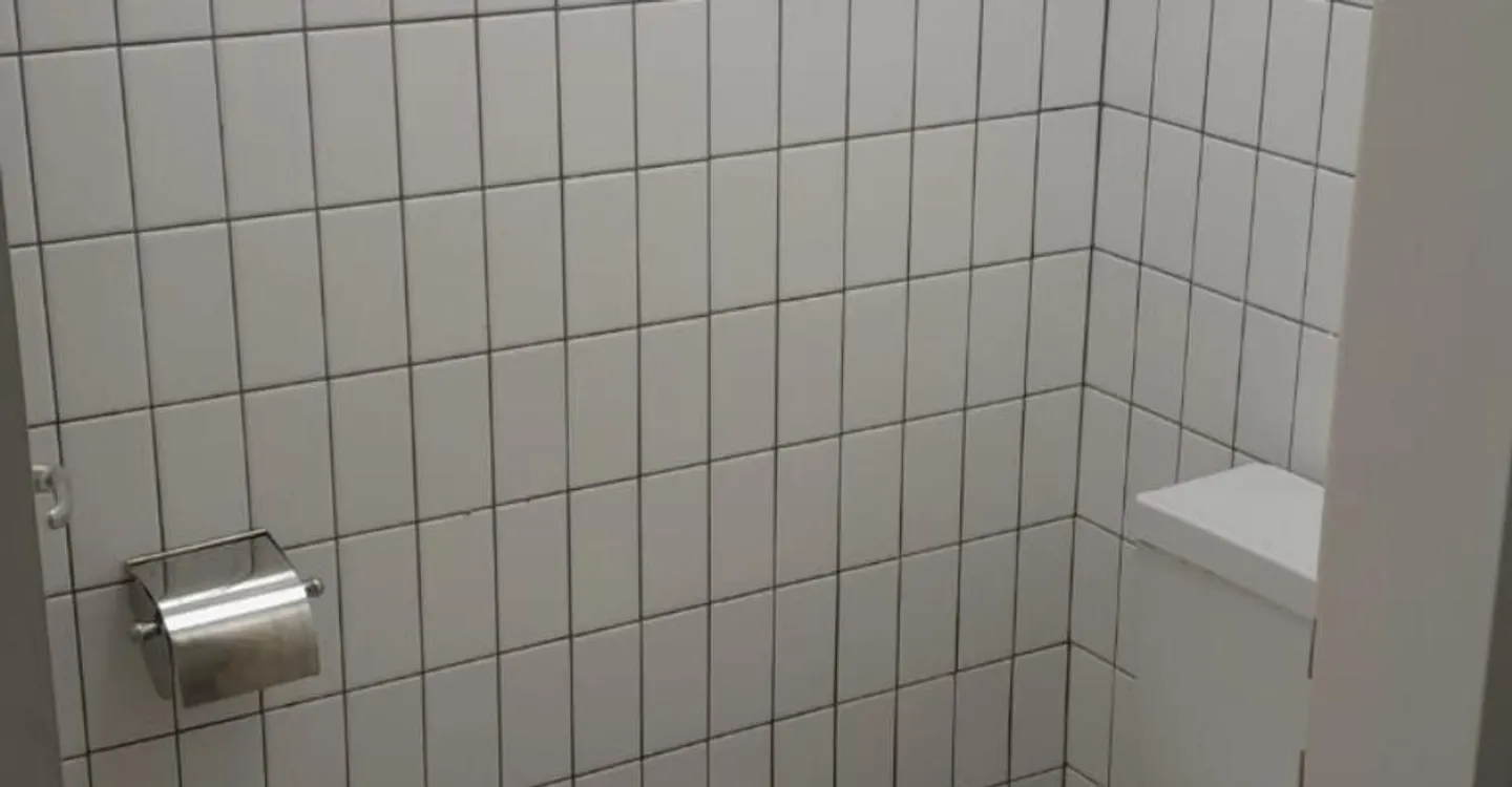 Camera 1 - Foto 3 di 3