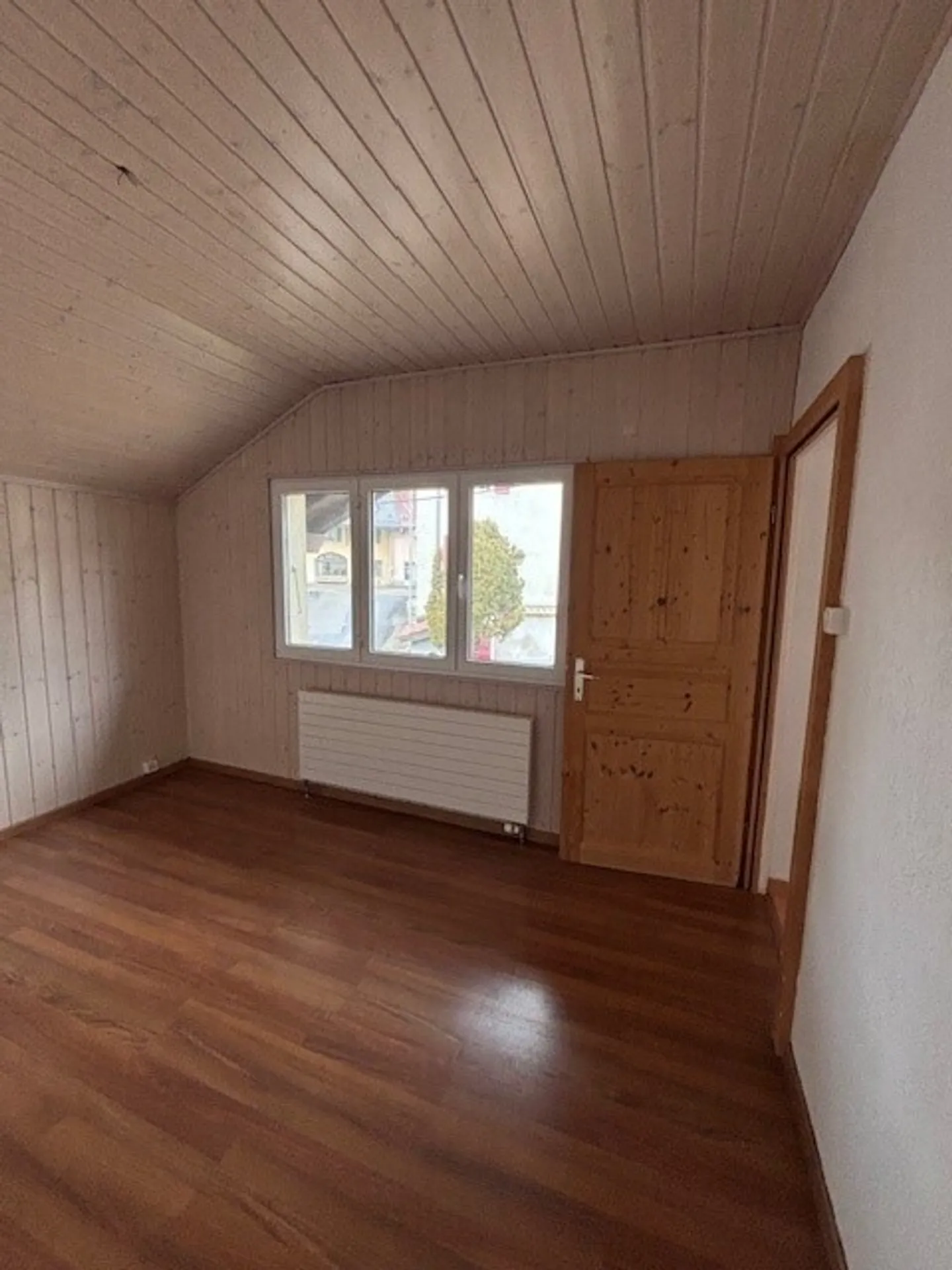 Spacious 3.5 room apartment - Photo 6 of 10