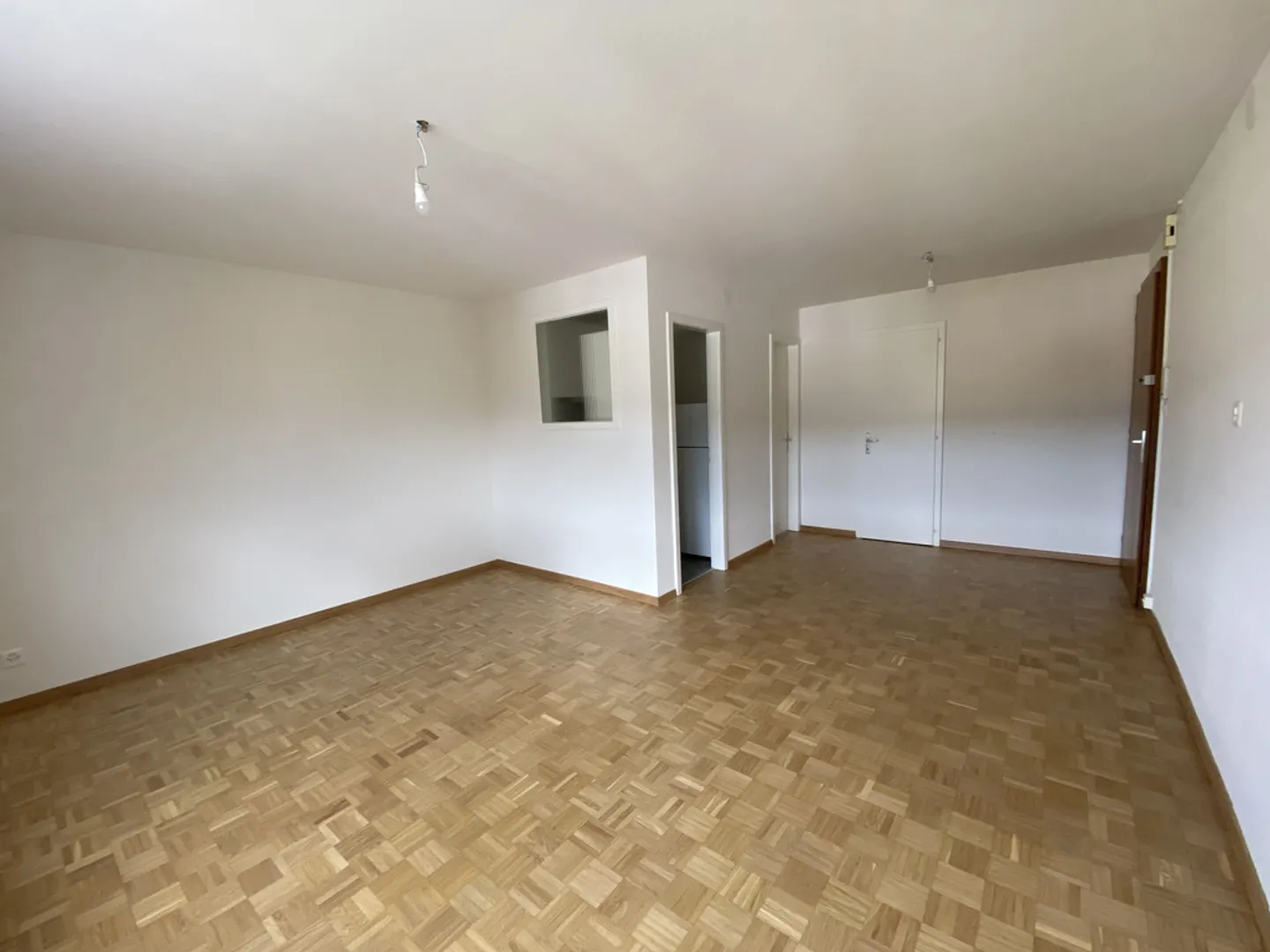 1-room apartment - Photo 1 of 6