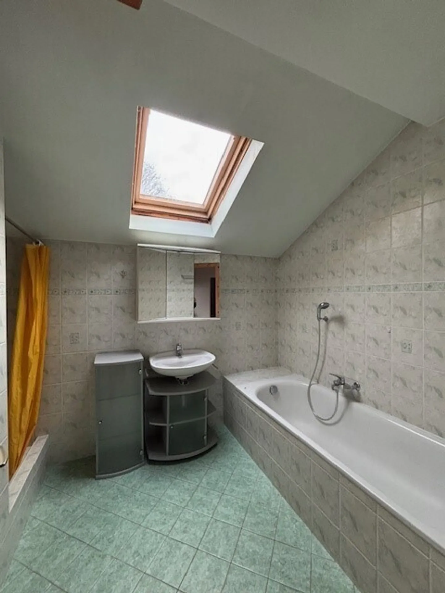 Spacious 3.5 room apartment - Photo 10 of 10