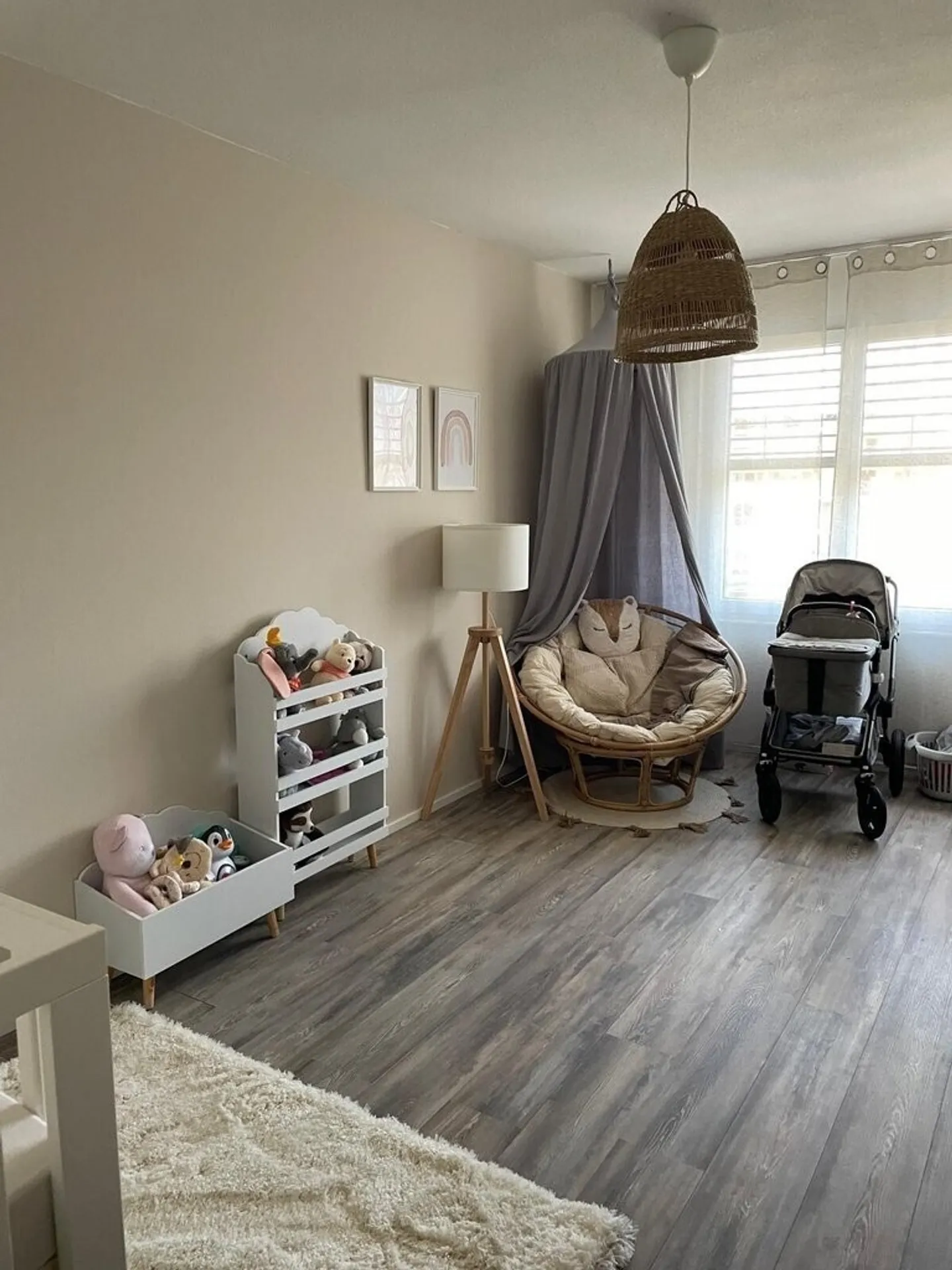 Grand appartement avec 4,5 pièces - Photo 5 sur 6