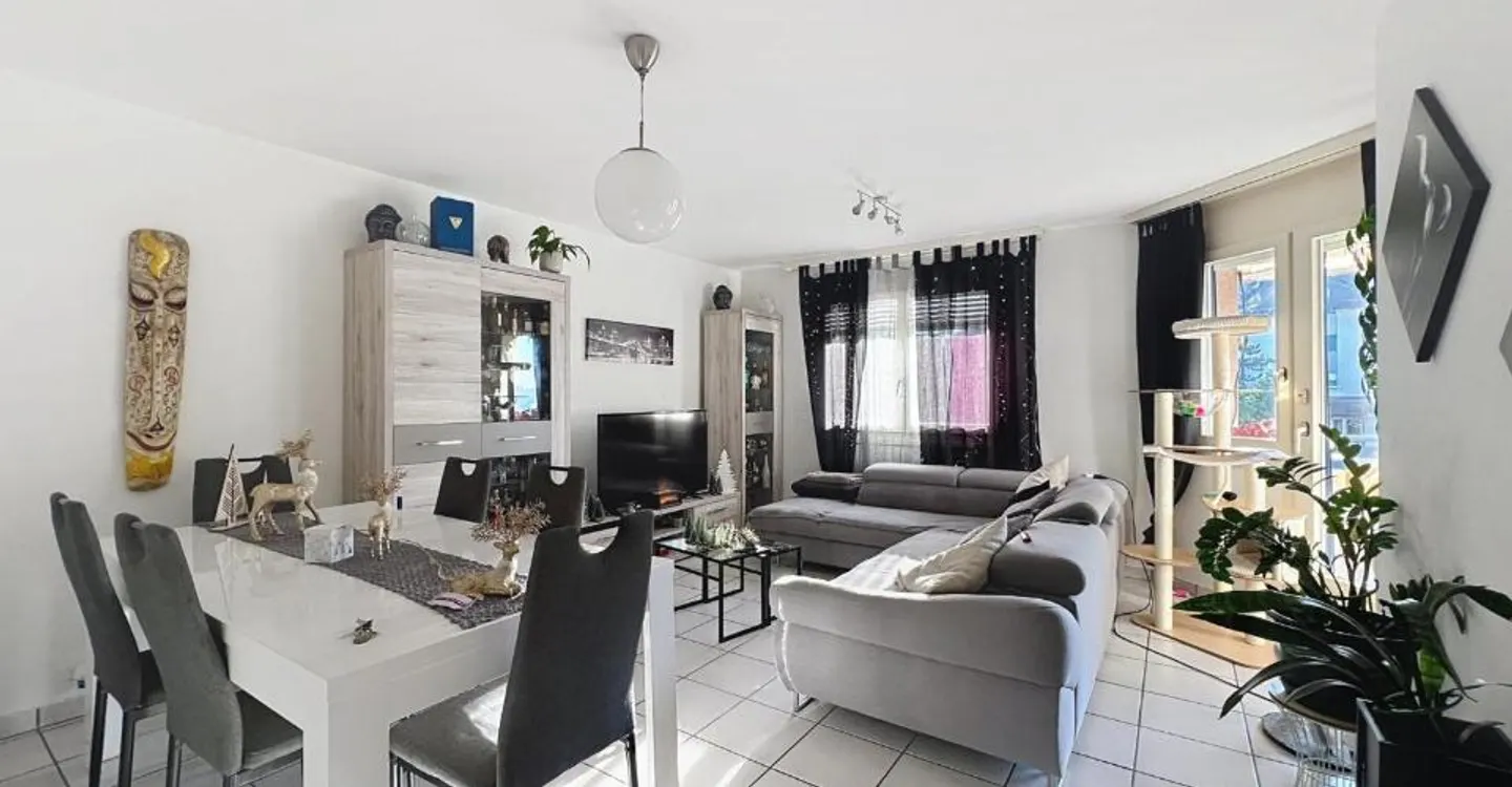 Helle 3,5 Zimmer | Dorfzentrum - Foto 1 von 6