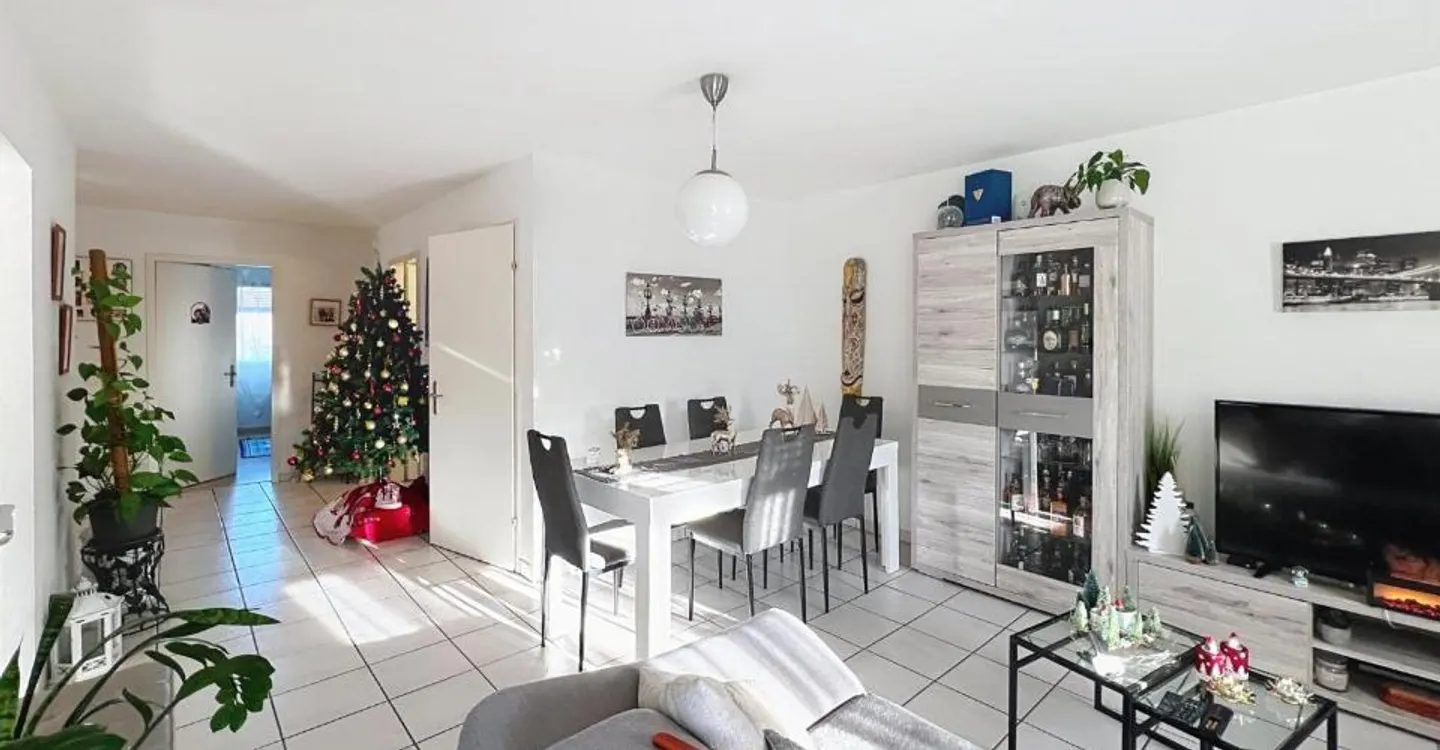 Helle 3,5 Zimmer | Dorfzentrum - Foto 2 von 6