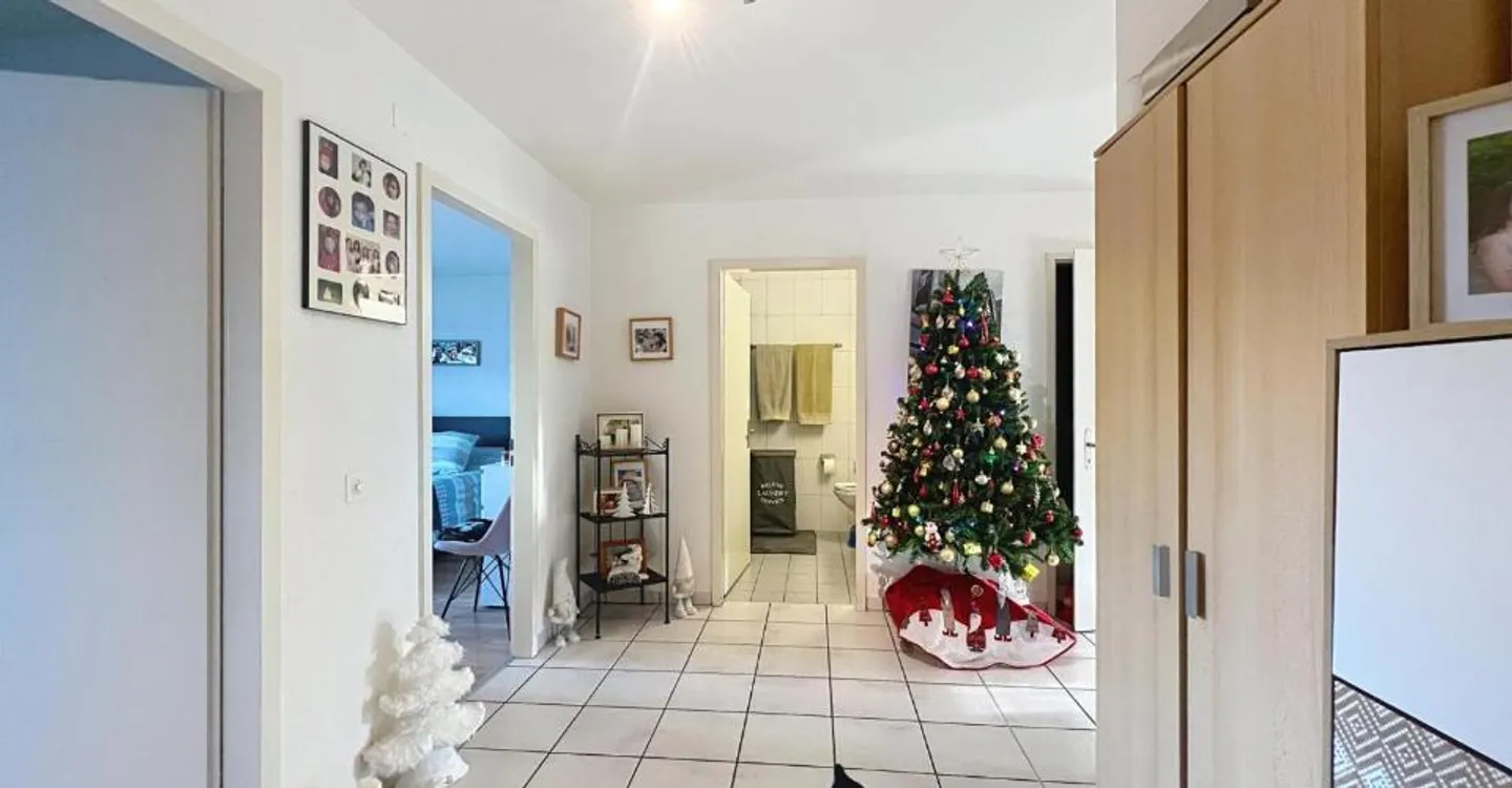 Helle 3,5 Zimmer | Dorfzentrum - Foto 3 von 6