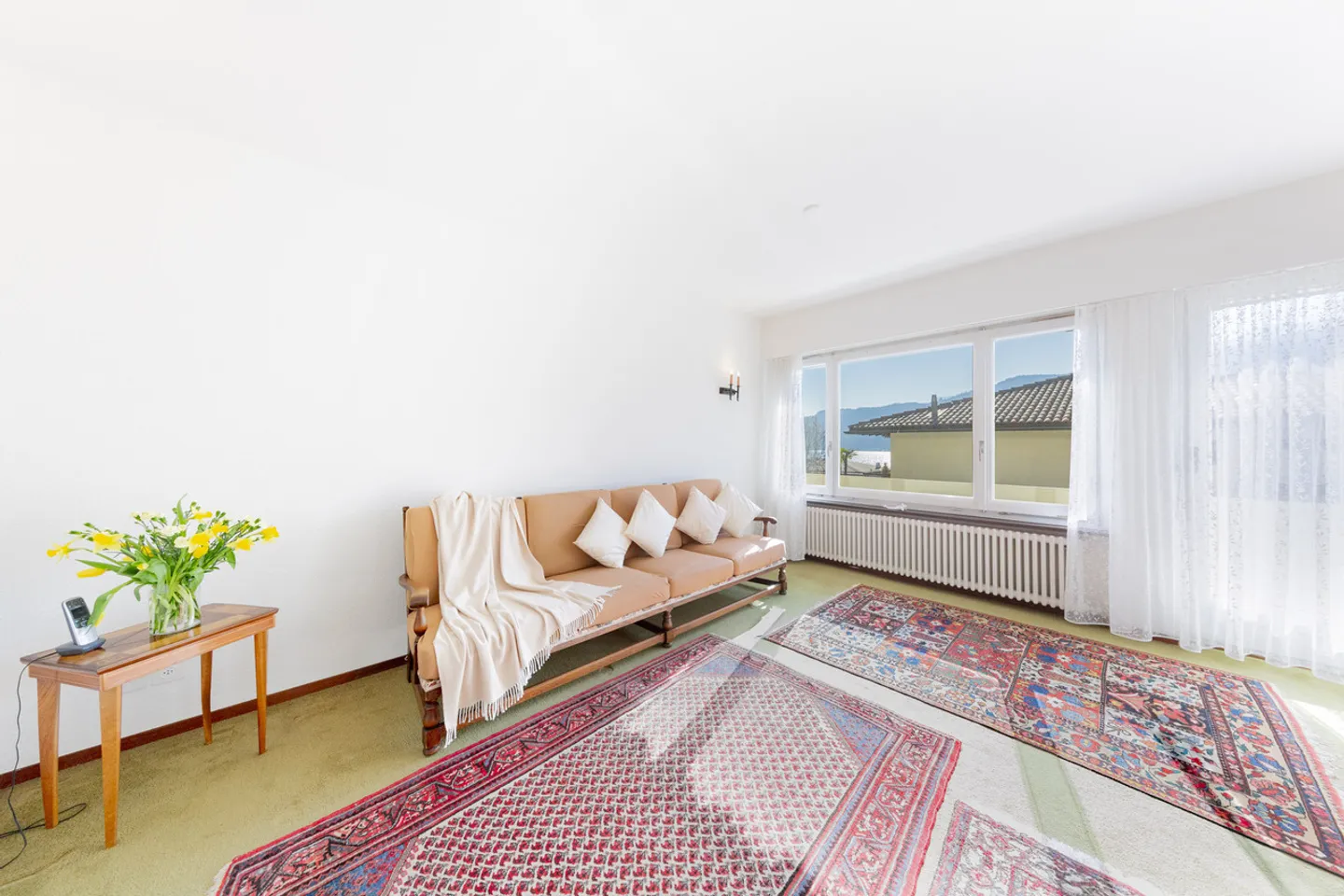 Sun Side - Photo 6 of 13