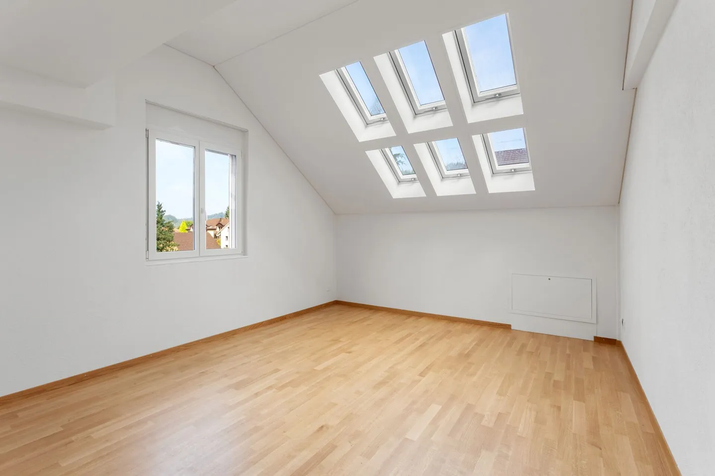 Luminoso appartamento di 3 ½ locali con giardino d'inverno! - Foto 7 di 9