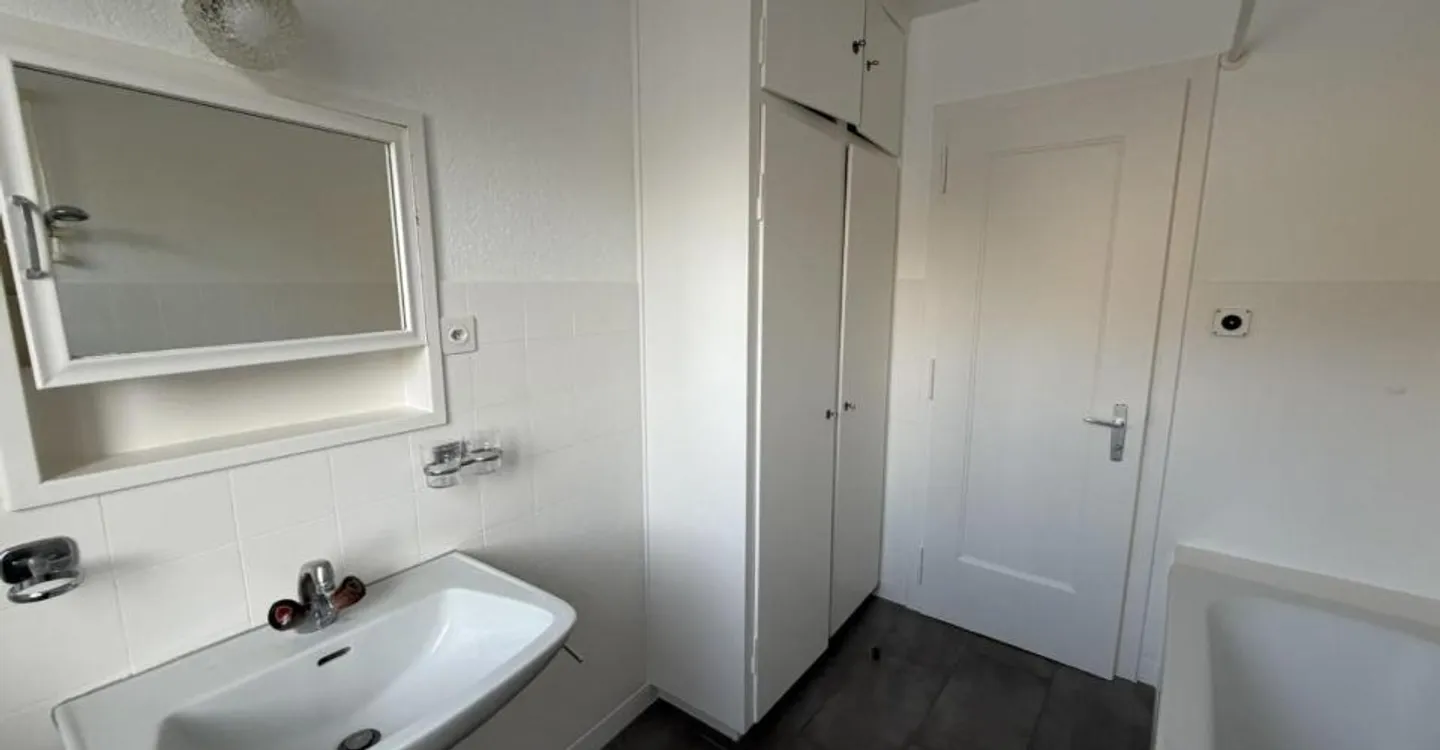 Tavannes, bel appartamento di 4.5 locali al 2° piano - Foto 4 di 5