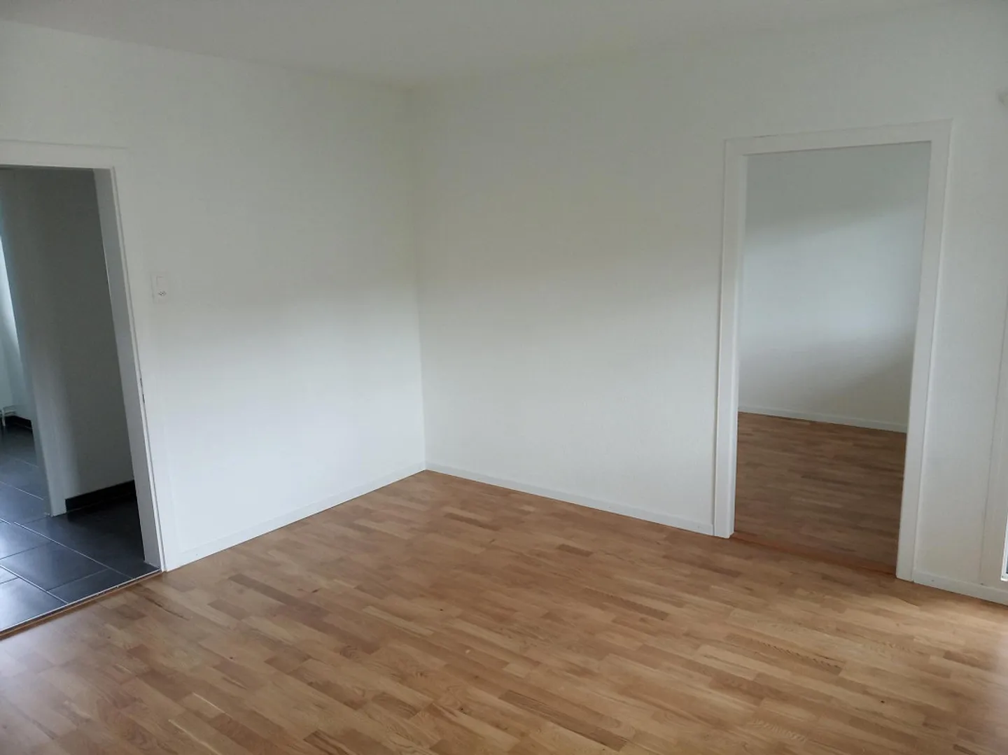 Appartement 4 pièces au 2ème étage avec balcon à Steckborn - Photo 4 sur 5