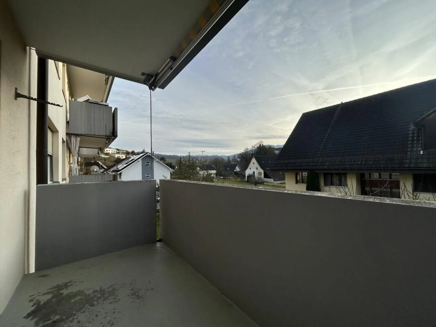 Ueken / 3.5 Zimmer Wohnung 1. OG rechts - Foto 9 von 11