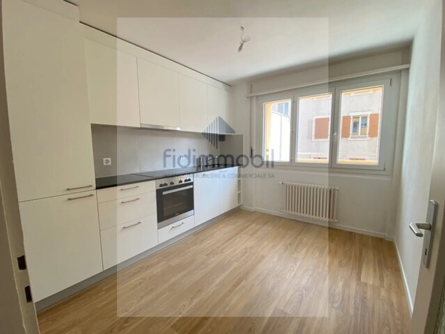 Appartement Charmant à Hall - Photo 2 sur 12